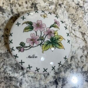 Studio Nova Country herb “Mallow” dish